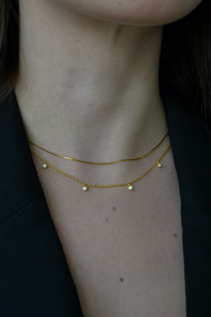 Zierliches Zirkon-Schichtset | Goldkette